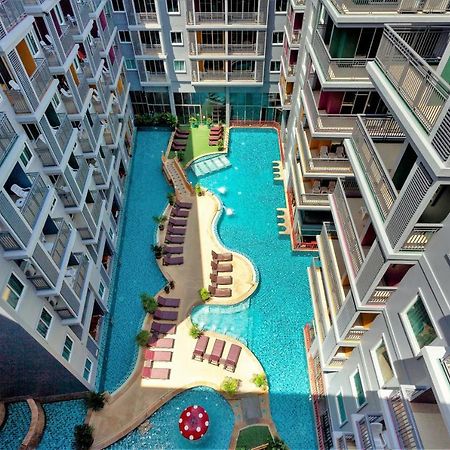 Bauman Residence Phuket Bagian luar foto