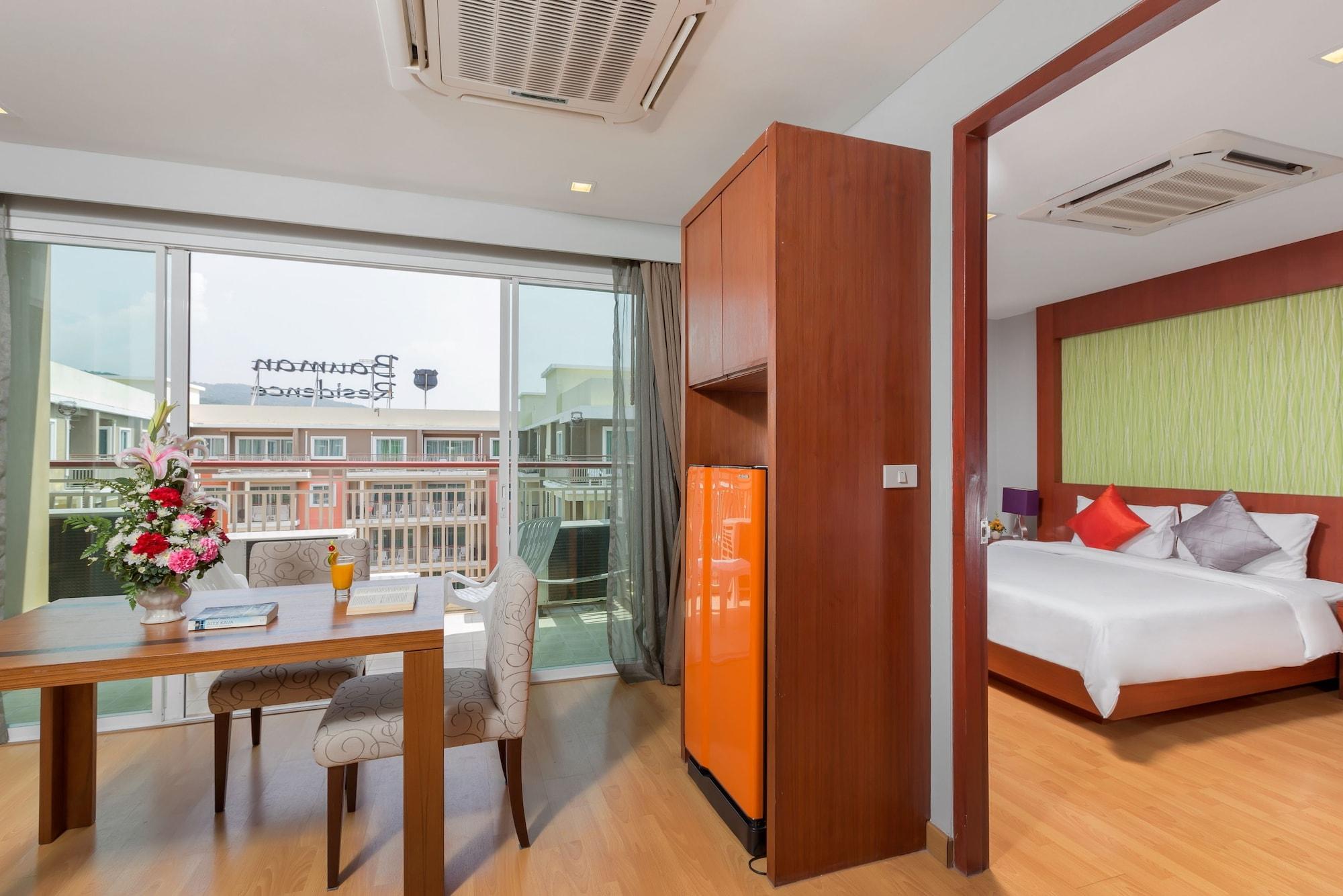 Bauman Residence Phuket Bagian luar foto