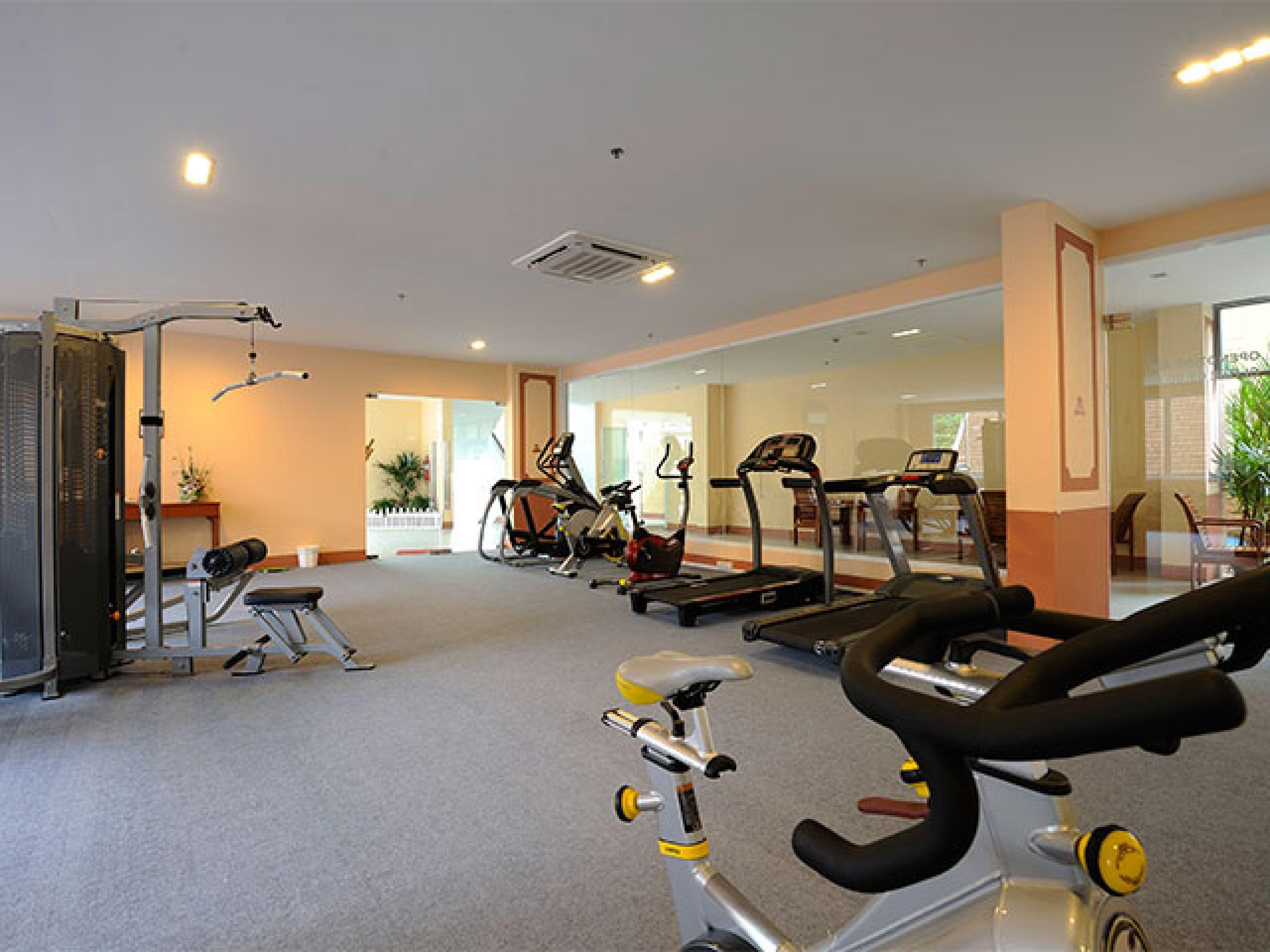 Bauman Residence Phuket Bagian luar foto