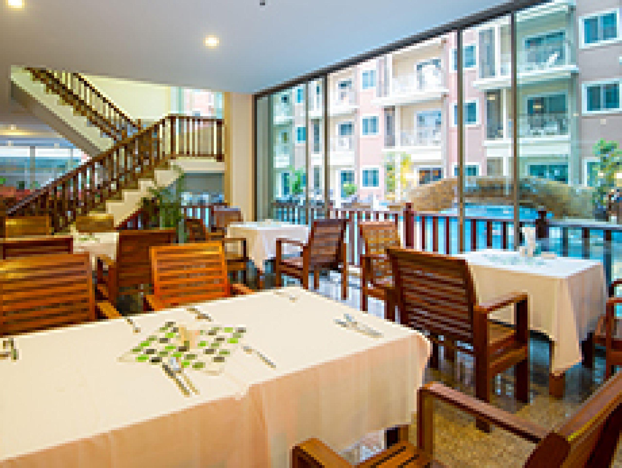 Bauman Residence Phuket Bagian luar foto