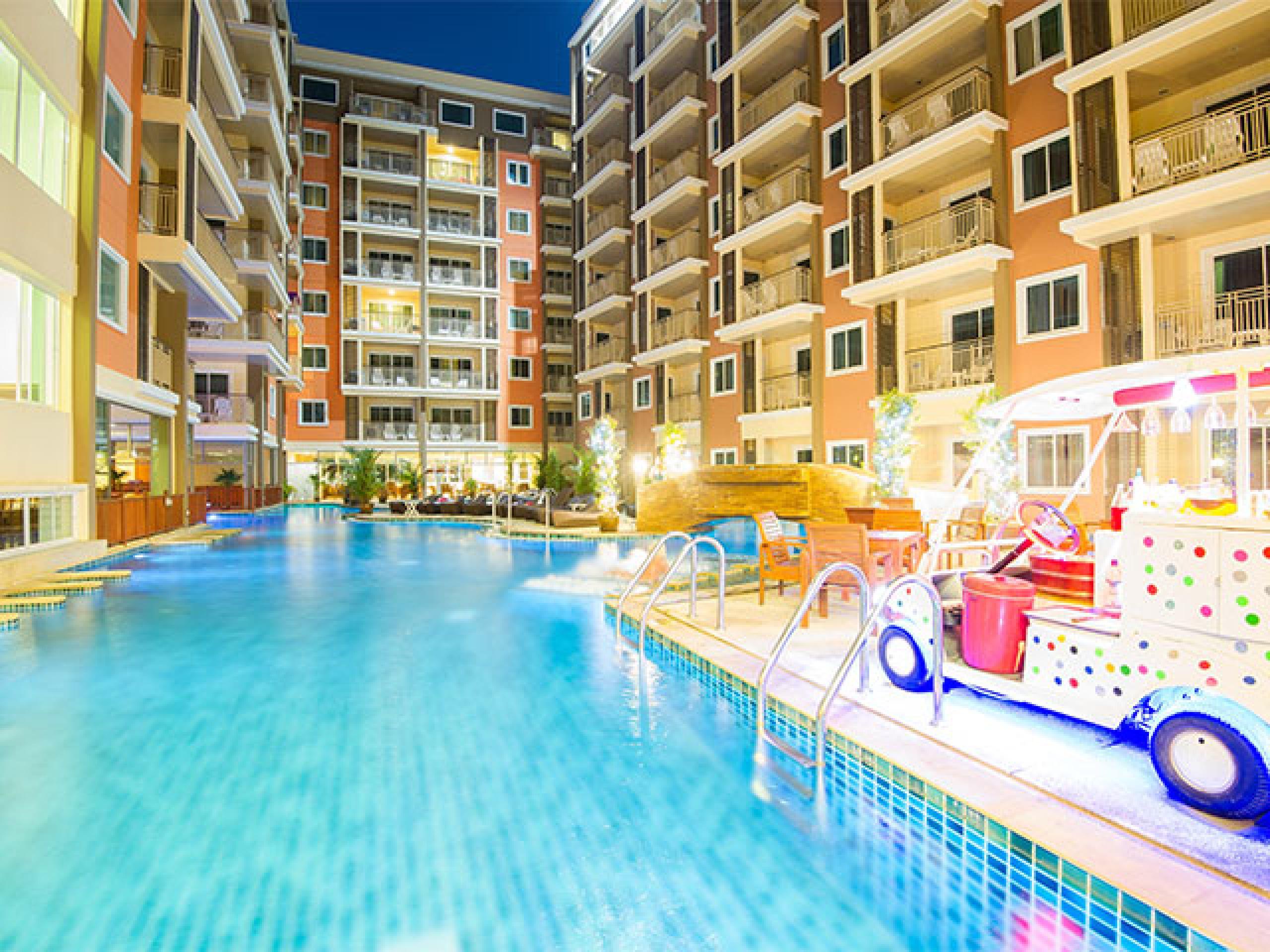 Bauman Residence Phuket Bagian luar foto